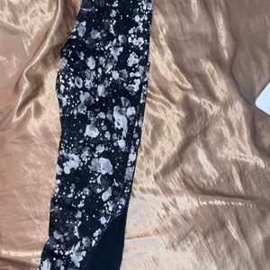 Nike pro workout leggings